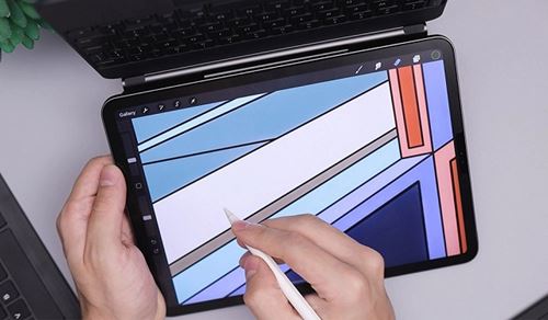 Tablette Graphique ou Ipad Pro pour Dessiner l'avis des illustrateurs